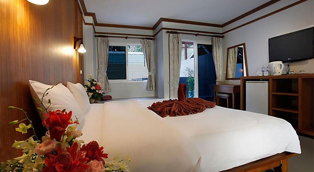 Patong Pearl Hotel Phuket Exterior foto